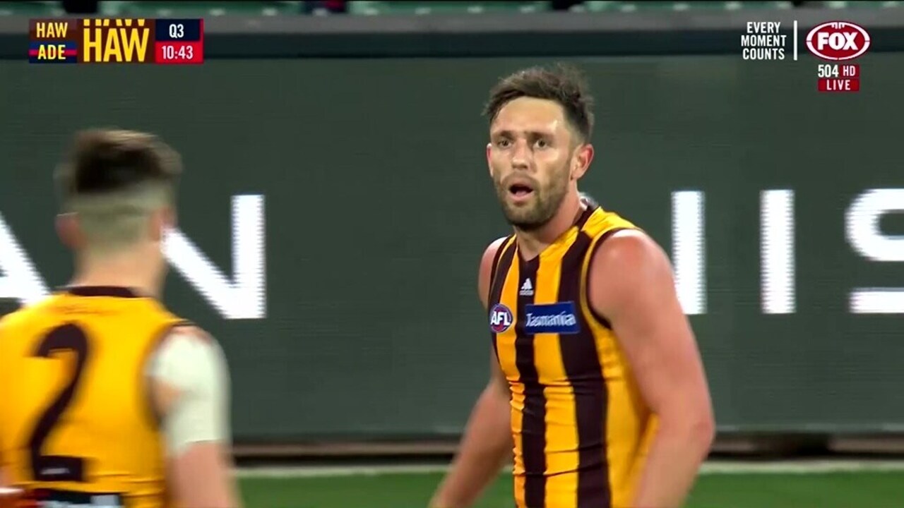 Gunners Becomes A Winner Hawks Forward Claims First B F