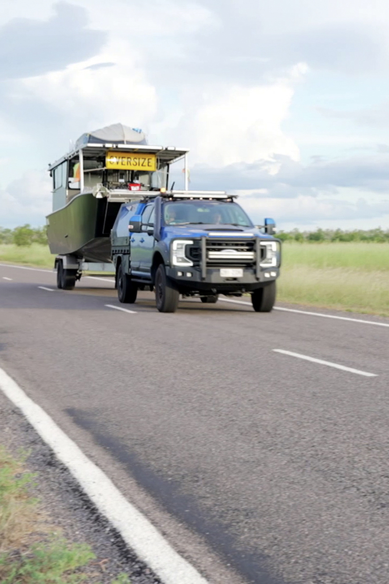 s04e02 | Tinny Turbulence