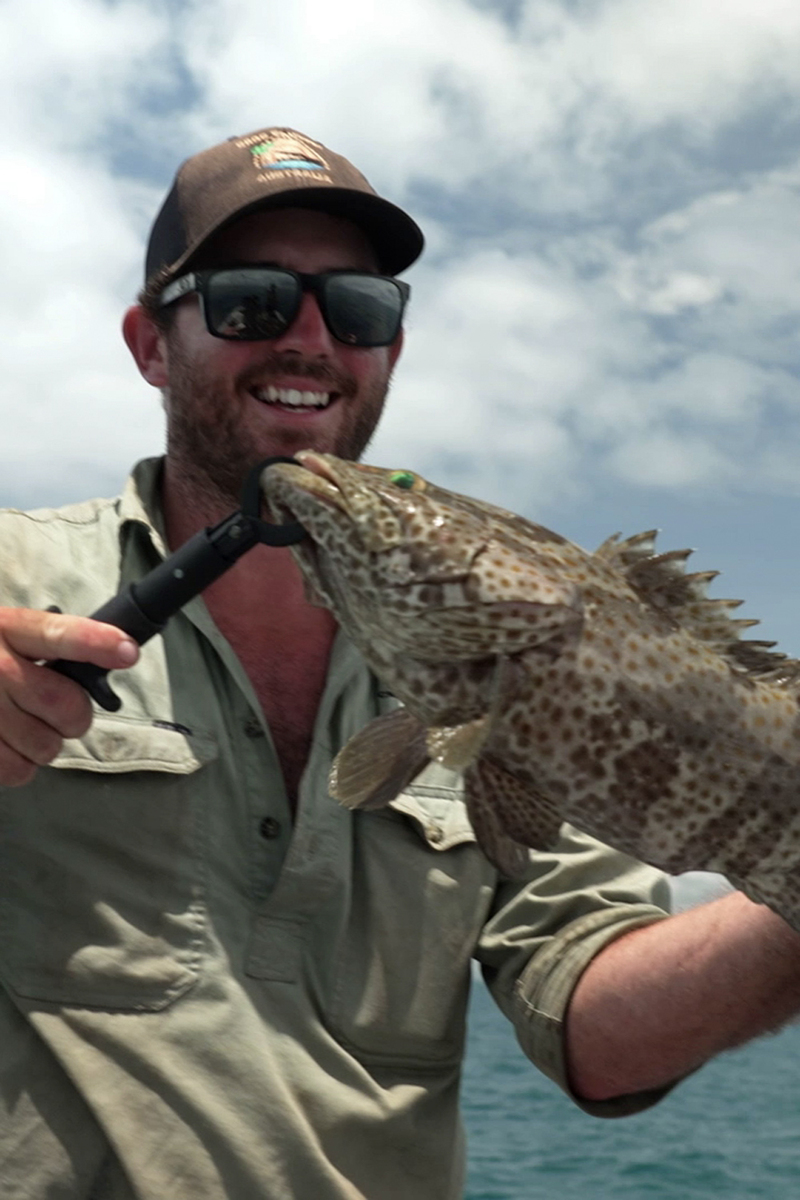 s05e06 | No Plane, No Gain