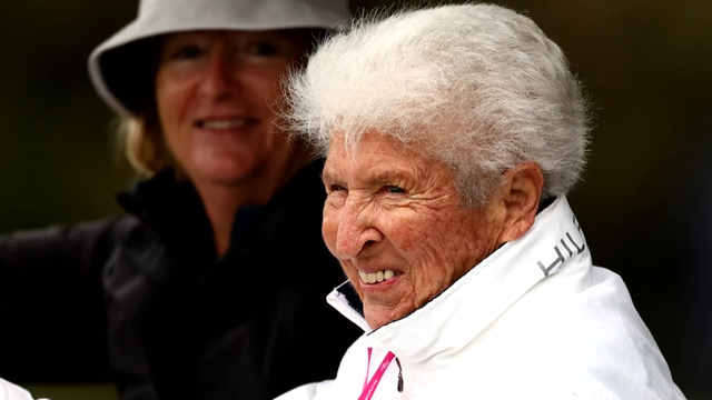 Dawn Fraser Australias Swimming Icon Hospitalized After Fall