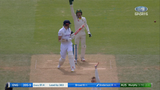 Test in Balance On Rainy Day  Highlights - England v Australia