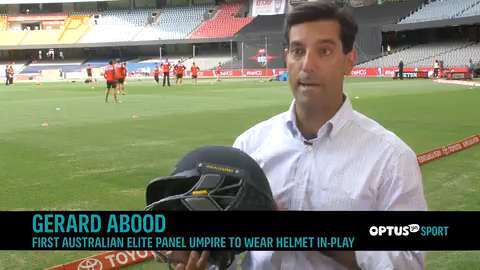 Know about the equipment umpire Bruce Oxenford was wearing on his hand