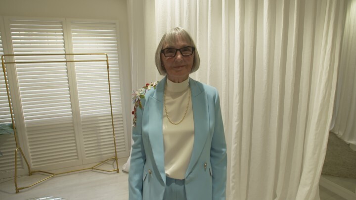 Hilary Barry Helps Great Grandmother With What To Wear To
