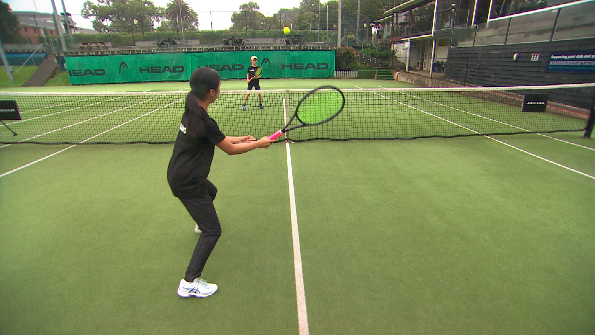 NZs next tennis stars get taste of pro-life at ASB Classic